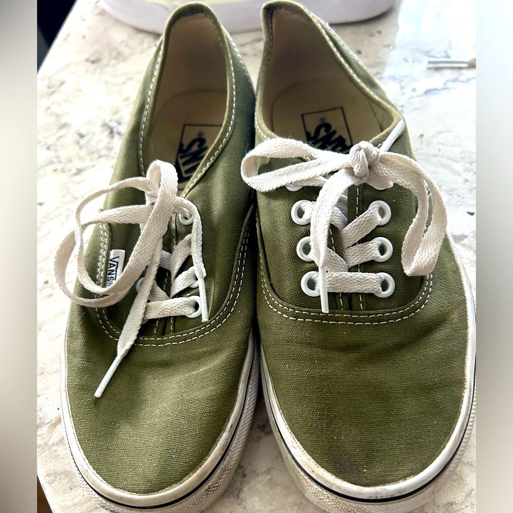 Vans gentle use size 6